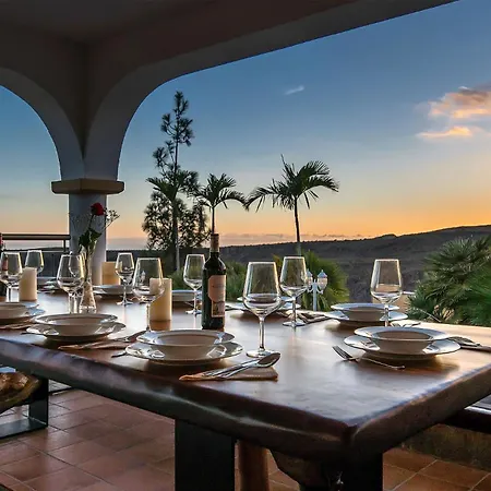 Villa Monte Leon